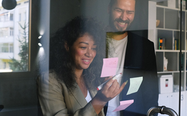 Digitalisez et Transformez vos idées en solutions numériques concrètes.